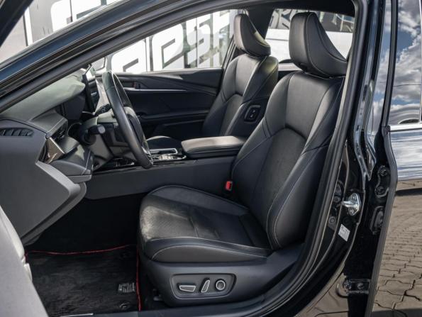 Toyota Camry IX (XV80) China Market с пробегом 2024 года, цена 3 577 000 рублей, 25842 км, седан, Автокод Объявления