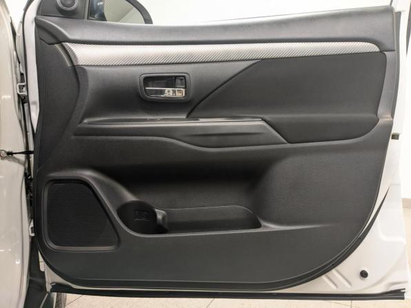 Mitsubishi Outlander III Рестайлинг 2 с пробегом 2018 года, цена 2 190 000 рублей, 51500 км, внедорожник, Автокод Объявления