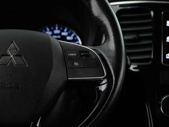 Mitsubishi Outlander III Рестайлинг 3 с пробегом 2018 года, цена 2 035 055 рублей, 99579 км, внедорожник, Автокод Объявления