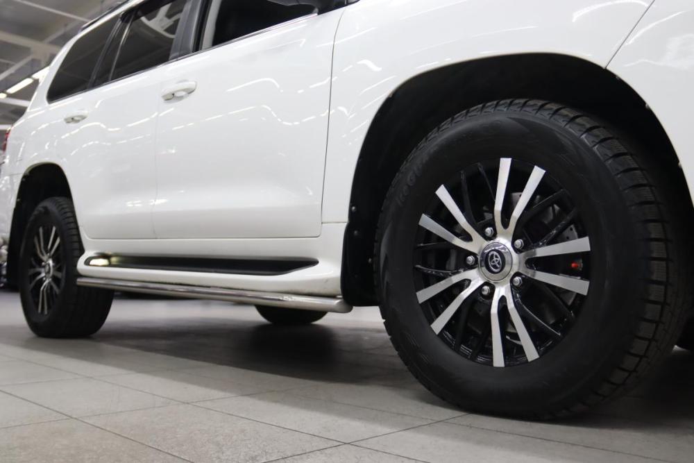 Toyota Land Cruiser 200 Series Рестайлинг 2 Сургут  - изображение 31