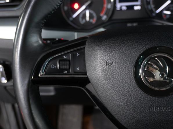 Skoda Superb III с пробегом 2018 года, цена 1 974 000 рублей, 138910 км, лифтбек, Автокод Объявления