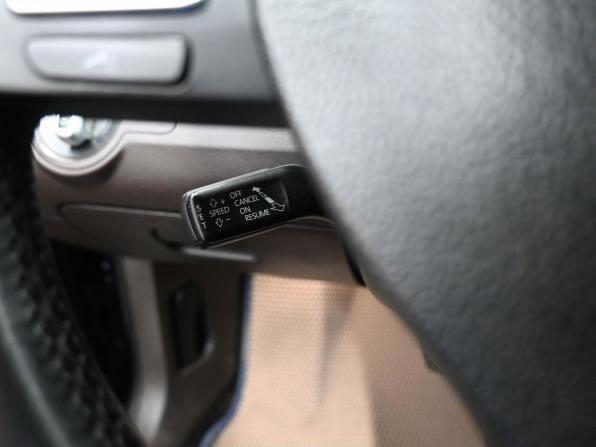 Volkswagen Passat B7 с пробегом 2011 года, цена 1 079 900 рублей, 268547 км, седан, Автокод Объявления