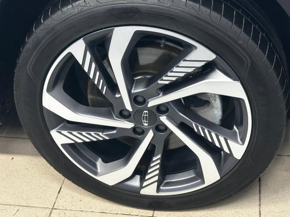 Geely Monjaro I с пробегом 2024 года, цена 3 430 000 рублей, 43758 км, внедорожник, Автокод Объявления