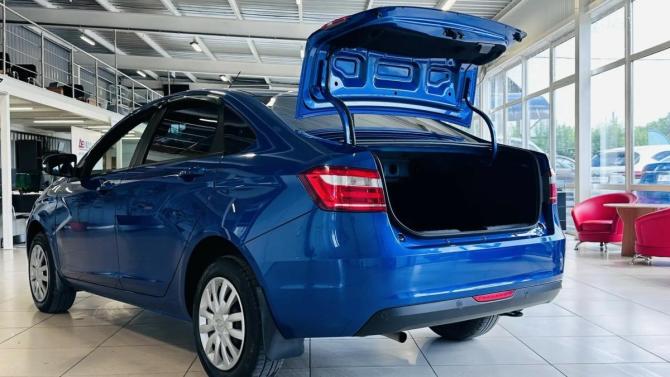 Lada (ВАЗ) Vesta I с пробегом 2021 года, цена 1 098 000 рублей, 77000 км, седан, Автокод Объявления