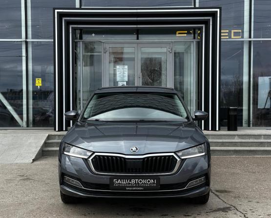 Skoda Octavia IV (A8) с пробегом 2021 года, цена 2 160 000 рублей, 126689 км, лифтбек, Автокод Объявления
