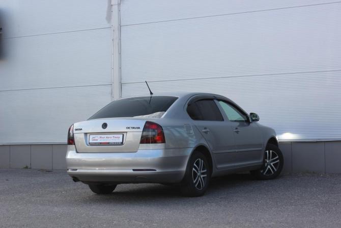 Skoda Octavia II (A5) Рестайлинг с пробегом 2011 года, цена 647 000 рублей, 291050 км, лифтбек, Автокод Объявления