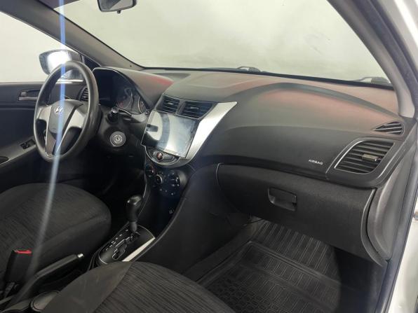 Hyundai Solaris I Рестайлинг с пробегом 2014 года, цена 838 000 рублей, 190441 км, седан, Автокод Объявления
