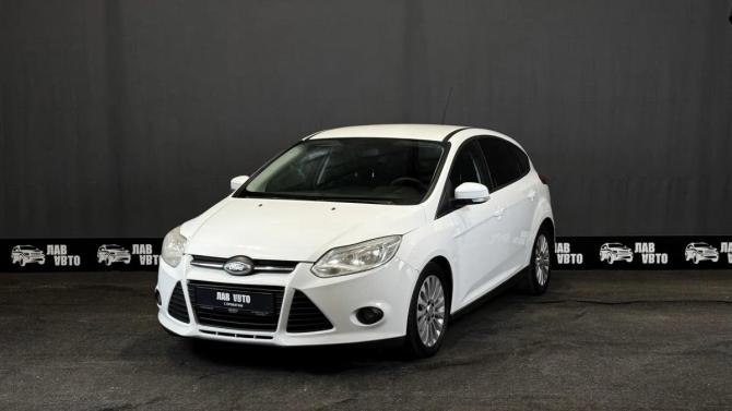 Ford Focus III с пробегом 2012 года, цена 590 000 рублей, 204800 км, хэтчбек, Автокод Объявления