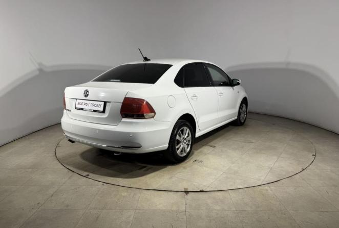 Volkswagen Polo V Рестайлинг с пробегом 2018 года, цена 990 000 рублей, 115941 км, седан, Автокод Объявления