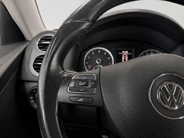 Volkswagen Tiguan I Рестайлинг с пробегом 2012 года, цена 1 299 000 рублей, 260167 км, внедорожник, Автокод Объявления