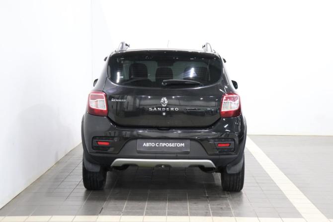 Renault Sandero II с пробегом 2016 года, цена 868 000 рублей, 160174 км, хэтчбек, Автокод Объявления