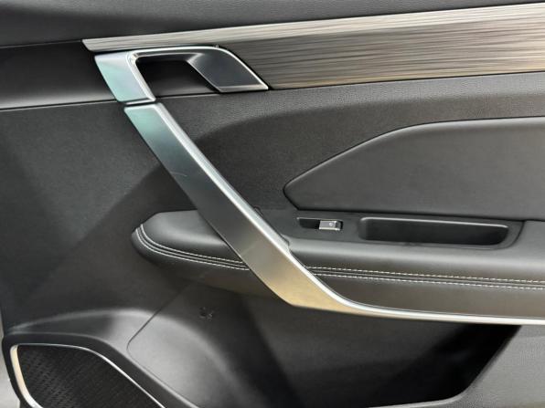 Geely Atlas Pro с пробегом 2023 года, цена 2 084 000 рублей, 20400 км, внедорожник, Автокод Объявления