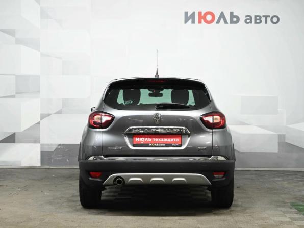 Renault Kaptur I с пробегом 2016 года, цена 1 615 000 рублей, 103248 км, внедорожник, Автокод Объявления