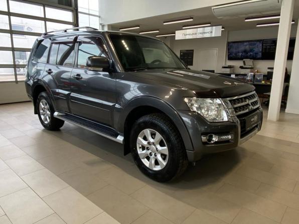 Mitsubishi Pajero IV Рестайлинг 2 с пробегом 2015 года, цена 2 477 000 рублей, 173000 км, внедорожник, Автокод Объявления