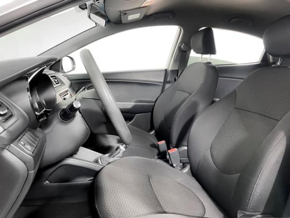 Kia Rio III Рестайлинг с пробегом 2016 года, цена 849 000 рублей, 143638 км, седан, Автокод Объявления