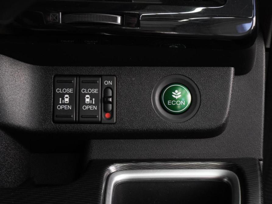 Honda Stepwgn V Рестайлинг Воронеж  - изображение 18