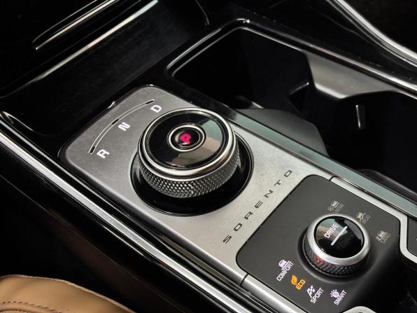 Kia Sorento IV с пробегом 2020 года, цена 3 550 000 рублей, 113225 км, внедорожник, Автокод Объявления