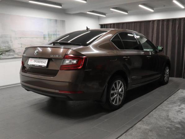 Skoda Octavia III (A7) Рестайлинг с пробегом 2019 года, цена 1 830 000 рублей, 181677 км, лифтбек, Автокод Объявления