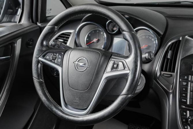 Opel Astra J с пробегом 2012 года, цена 959 000 рублей, 248000 км, универсал, Автокод Объявления