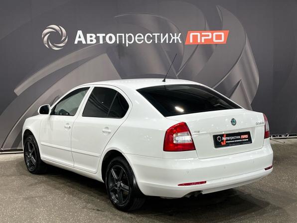 Skoda Octavia II (A5) Рестайлинг с пробегом 2012 года, цена 890 000 рублей, 187826 км, лифтбек, Автокод Объявления