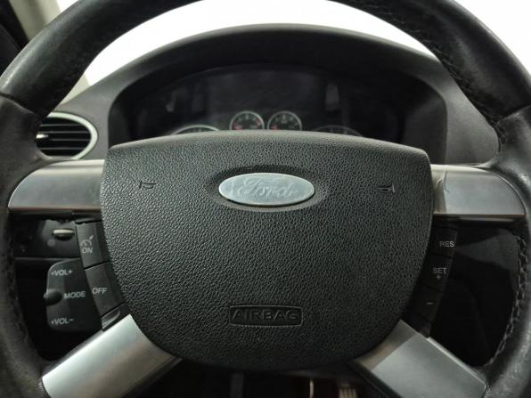 Ford Focus II с пробегом 2007 года, цена 300 000 рублей, 335489 км, седан, Автокод Объявления