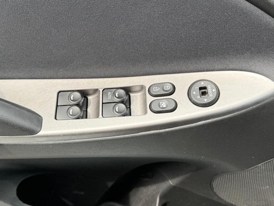 Hyundai Solaris I Рестайлинг Курган  - изображение 12
