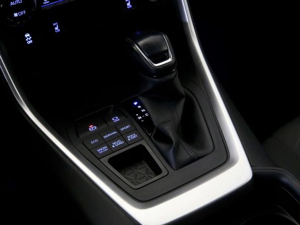 Toyota RAV4 V (XA50) с пробегом 2021 года, цена 3 125 000 рублей, 93251 км, внедорожник, Автокод Объявления