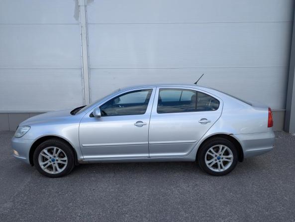 Skoda Octavia II (A5) Рестайлинг с пробегом 2012 года, цена 760 000 рублей, 164612 км, лифтбек, Автокод Объявления