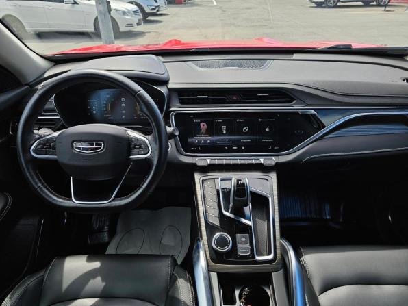Geely Atlas Pro с пробегом 2022 года, цена 1 849 995 рублей, 66685 км, внедорожник, Автокод Объявления
