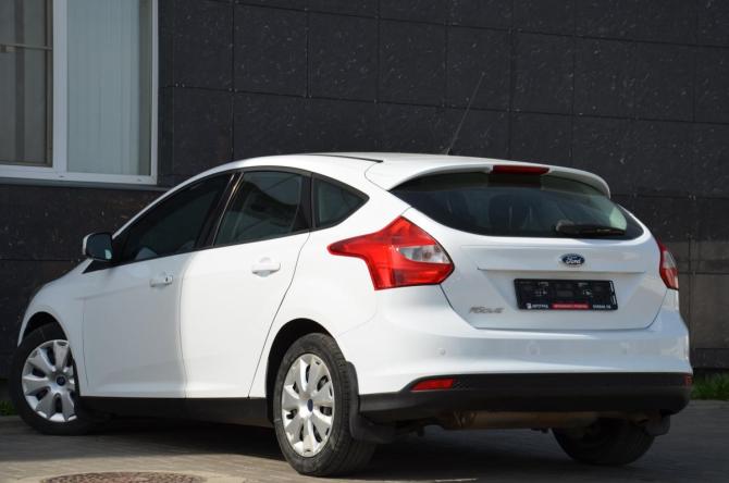 Ford Focus III с пробегом 2013 года, цена 849 900 рублей, 106388 км, хэтчбек, Автокод Объявления