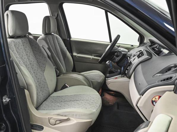Renault Scenic II Рестайлинг с пробегом 2008 года, цена 558 000 рублей, 285885 км, компактвэн, Автокод Объявления