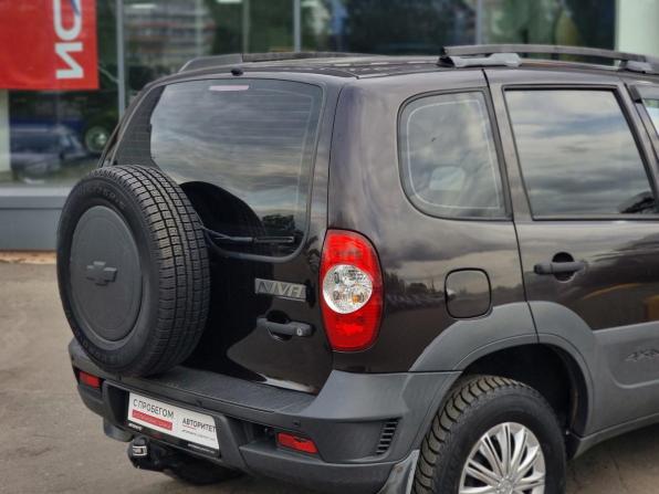 Chevrolet Niva I Рестайлинг с пробегом 2011 года, цена 489 000 рублей, 140977 км, внедорожник, Автокод Объявления