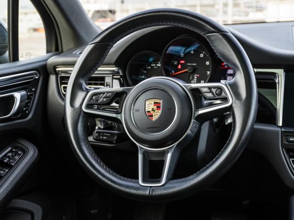 Porsche Macan I Рестайлинг с пробегом 2021 года, цена 4 287 000 рублей, 111419 км, внедорожник, Автокод Объявления