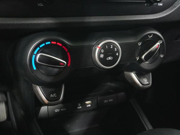 Kia Rio IV с пробегом 2020 года, цена 1 498 000 рублей, 93370 км, седан, Автокод Объявления