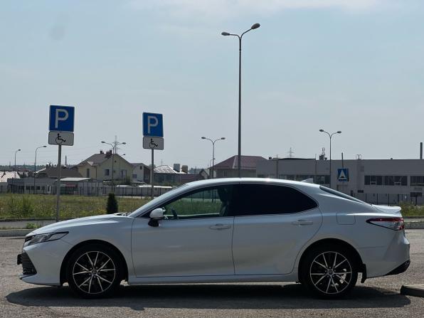 Toyota Camry VIII (XV70) с пробегом 2018 года, цена 2 649 000 рублей, 100000 км, седан, Автокод Объявления