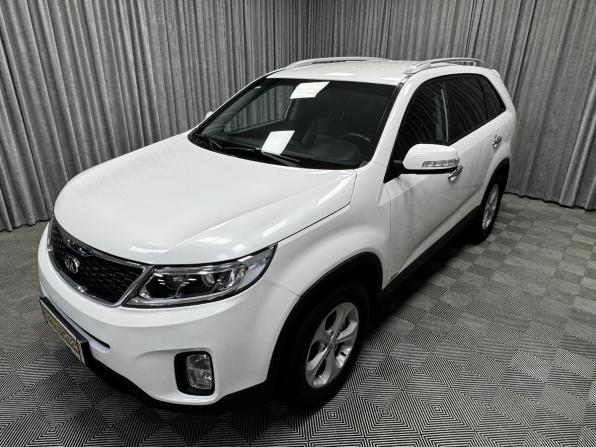 Kia Sorento II Рестайлинг с пробегом 2014 года, цена 1 599 000 рублей, 243094 км, внедорожник, Автокод Объявления