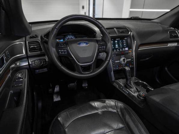 Ford Explorer V Рестайлинг 2 с пробегом 2017 года, цена 2 245 000 рублей, 212012 км, внедорожник, Автокод Объявления