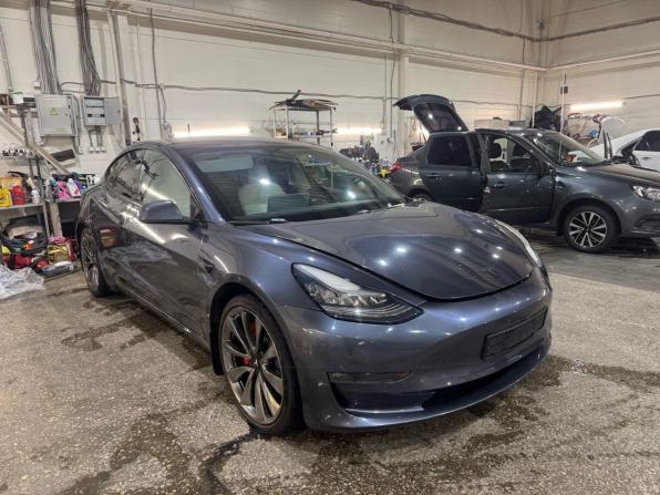 Tesla Model 3 I с пробегом 2019 года, цена 3 050 000 рублей, 94074 км, седан, Автокод Объявления