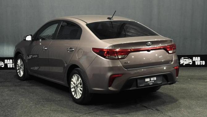 Kia Rio IV Рестайлинг с пробегом 2020 года, цена 1 680 000 рублей, 74100 км, седан, Автокод Объявления