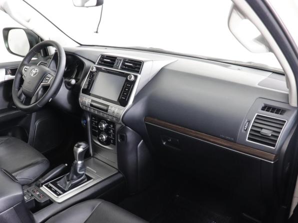 Toyota Land Cruiser Prado 150 Series Рестайлинг 2 с пробегом 2017 года, цена 4 890 000 рублей, 151094 км, внедорожник, Автокод Объявления