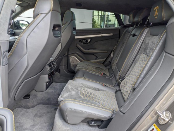 Lamborghini Urus I с пробегом 2021 года, цена 27 000 000 рублей, 35600 км, offers.body_type.unknown, Автокод Объявления