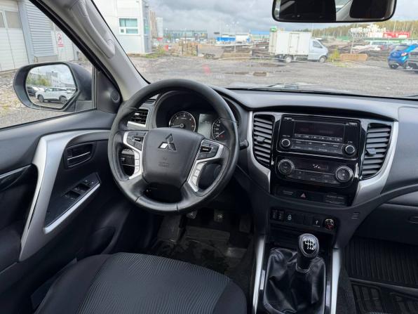 Mitsubishi Pajero Sport III с пробегом 2019 года, цена 2 695 000 рублей, 132000 км, внедорожник, Автокод Объявления