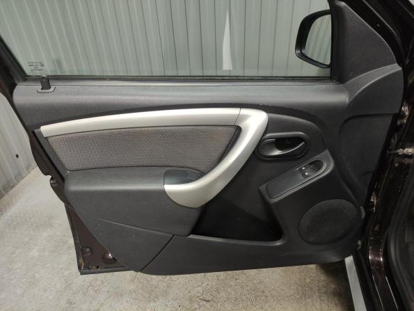 Renault Duster I с пробегом 2014 года, цена 1 137 000 рублей, 71702 км, внедорожник, Автокод Объявления