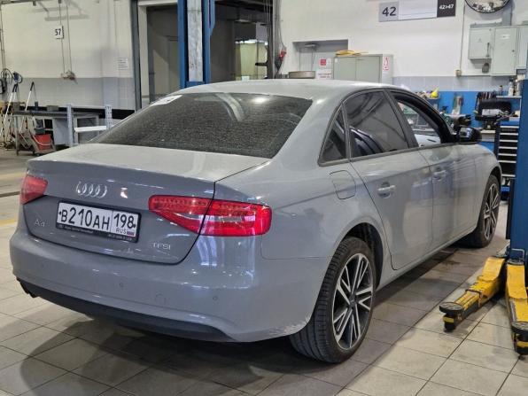 Audi A4 IV (B8) Рестайлинг с пробегом 2013 года, цена 1 190 000 рублей, 203000 км, седан, Автокод Объявления