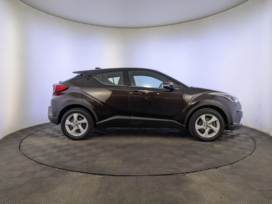Toyota C-HR I Москва  - изображение 4