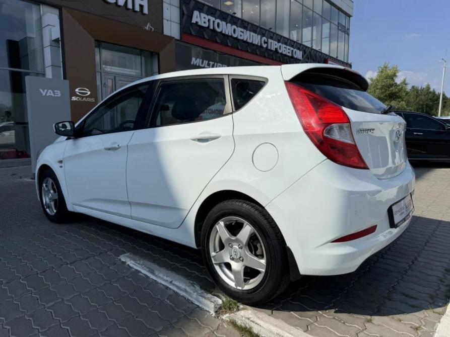 Hyundai Solaris I Рестайлинг Набережные Челны  - изображение 18