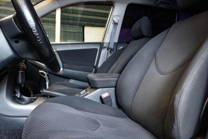 Toyota RAV4 III (XA30) с пробегом 2007 года, цена 1 059 000 рублей, 273000 км, внедорожник, Автокод Объявления
