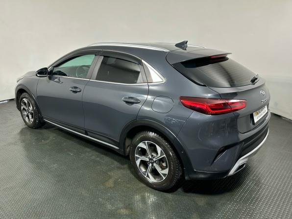 Kia XCeed I с пробегом 2020 года, цена 1 980 000 рублей, 70000 км, хэтчбек, Автокод Объявления