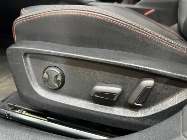 Skoda Octavia IV (A8) с пробегом 2022 года, цена 2 111 500 рублей, 57424 км, лифтбек, Автокод Объявления