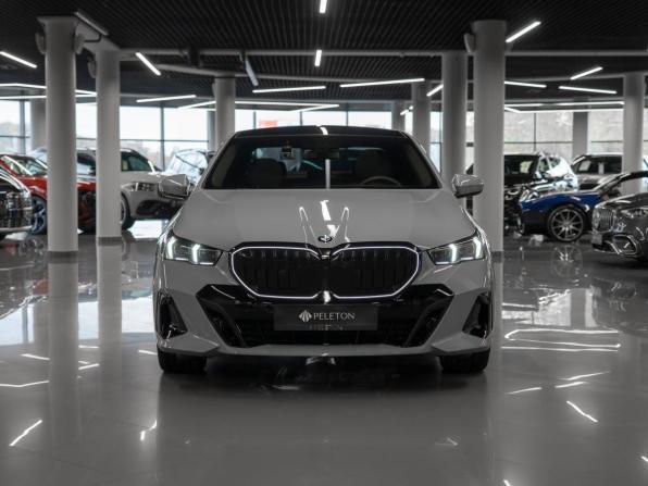 BMW 5 серии VIII (G60/G61/G68) с пробегом 2026 года, цена 10 100 000 рублей, 11 км, седан, Автокод Объявления